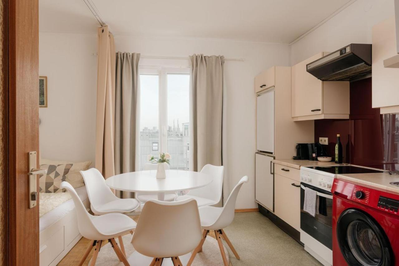 Apartment ZENTRAL direkt an U-BAHN STATION Wien Exterior foto